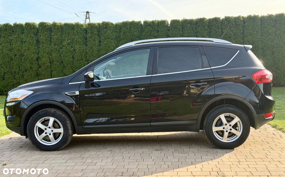 Ford Kuga 2.0 TDCi 4x4 Titanium - 27