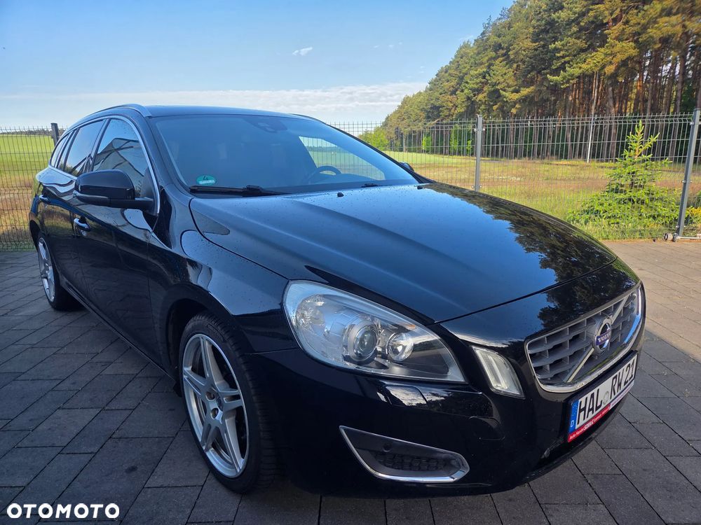 Volvo V60 D4 Geartronic Summum - 5