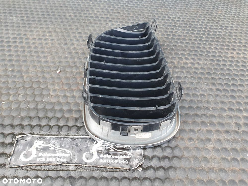 Kratka 7128613 7128614 7906809 Atrapa Nerki Nerka Gril Atrapka Zderzaka Przód M-Pakiet BMW 1 E81 E87 LCI Lift - 15