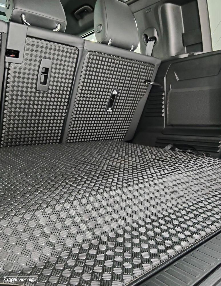 Land Rover Defender 2.0 P400e 110 AWD X-Dynamic HSE - 26