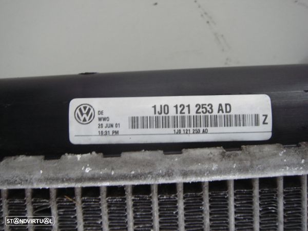 Radiador Da Água Volkswagen Golf Iv (1J1) - 2
