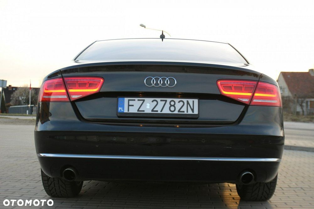 Audi A8 4.2 FSI L Quattro - 8