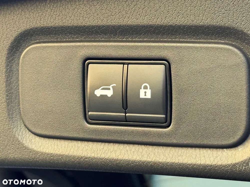 Nissan Qashqai 1.3 DIG-T MHEV Xtronic N-Connecta - 6