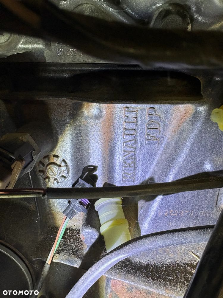 Silnik Renault 2.0 F4R (770) z przekładnią 6 biegów ND0 (015) - A062017 - 5