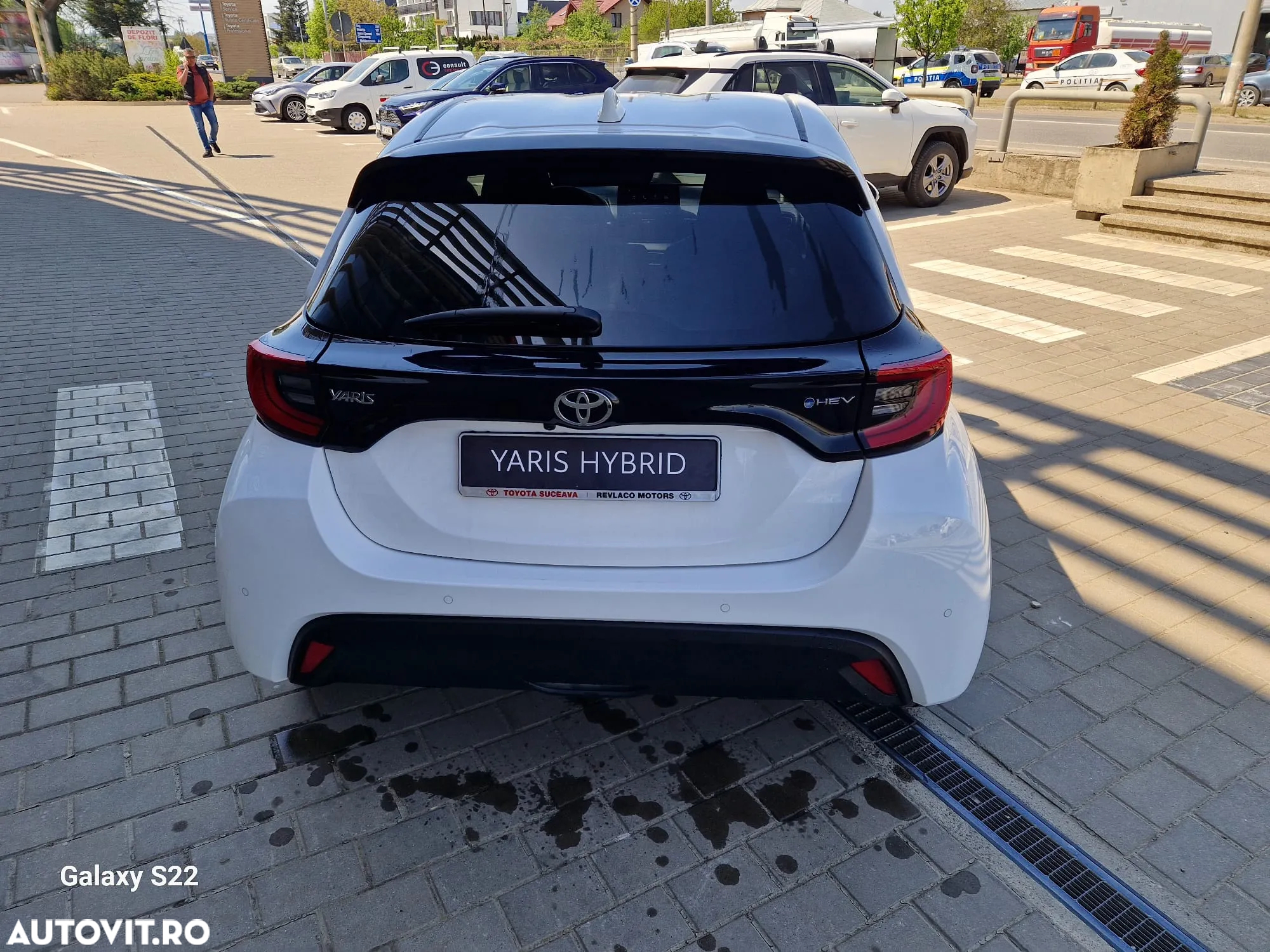Toyota Yaris 1.5 116 CP HEV Business - 6