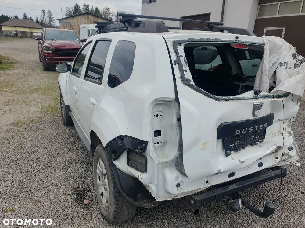 Dacia Duster SCe 115 4x2 Laureate - 13