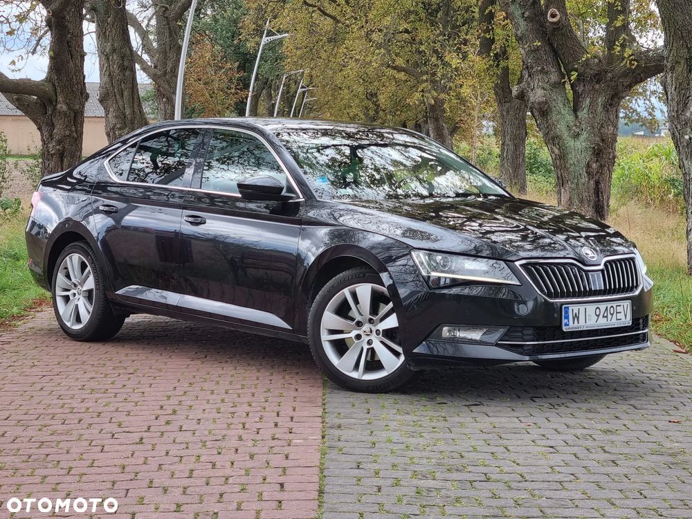 Skoda Superb 2.0 TSI Style DSG - 2