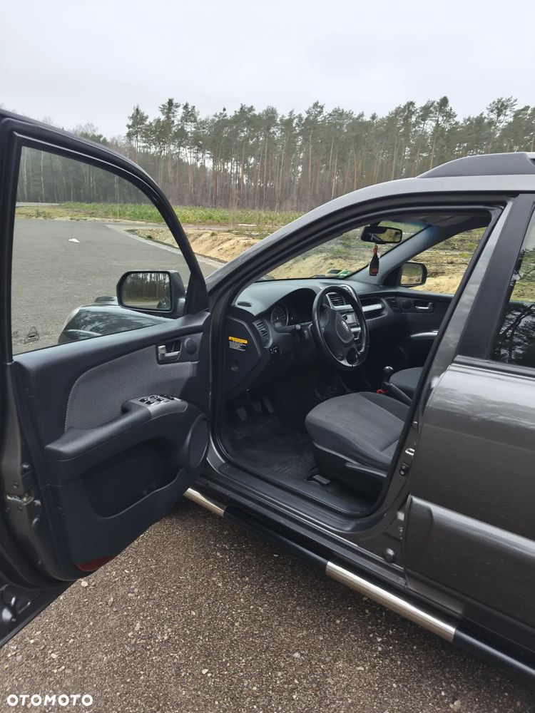 Kia Sportage 2.0 2WD Attract - 5