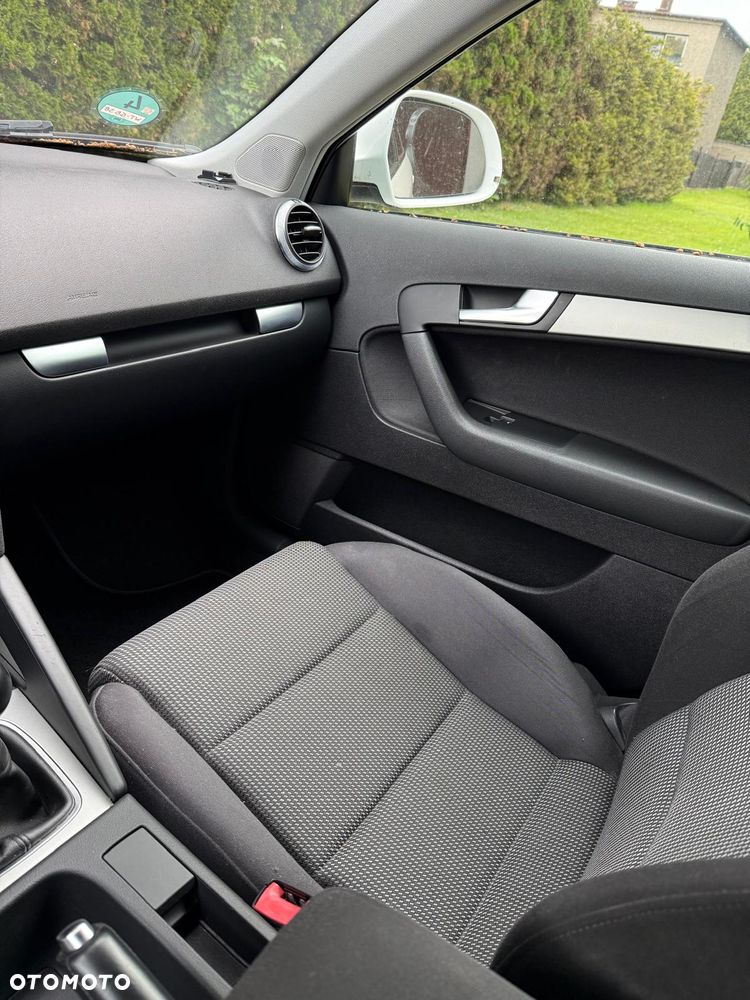 Audi A3 Sportback 1.4 TFSI Attraction - 11