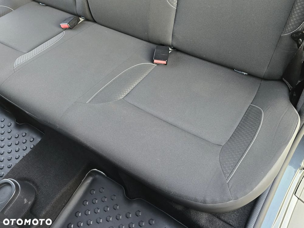 Dacia Duster 1.6 SCe Open S&S - 28