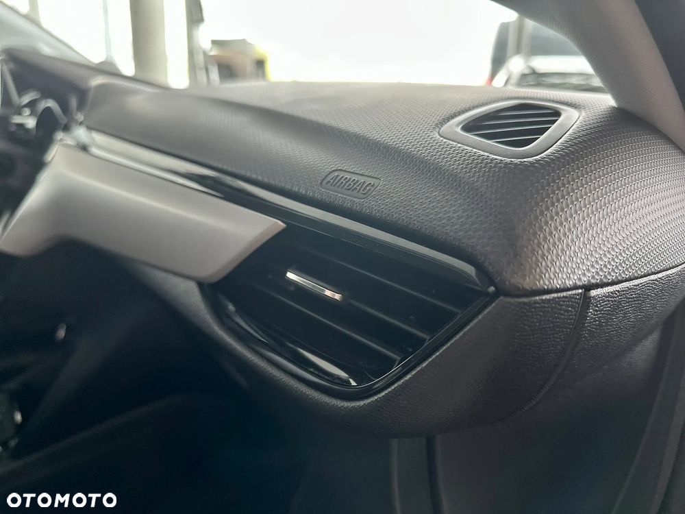 Opel Corsa - 10