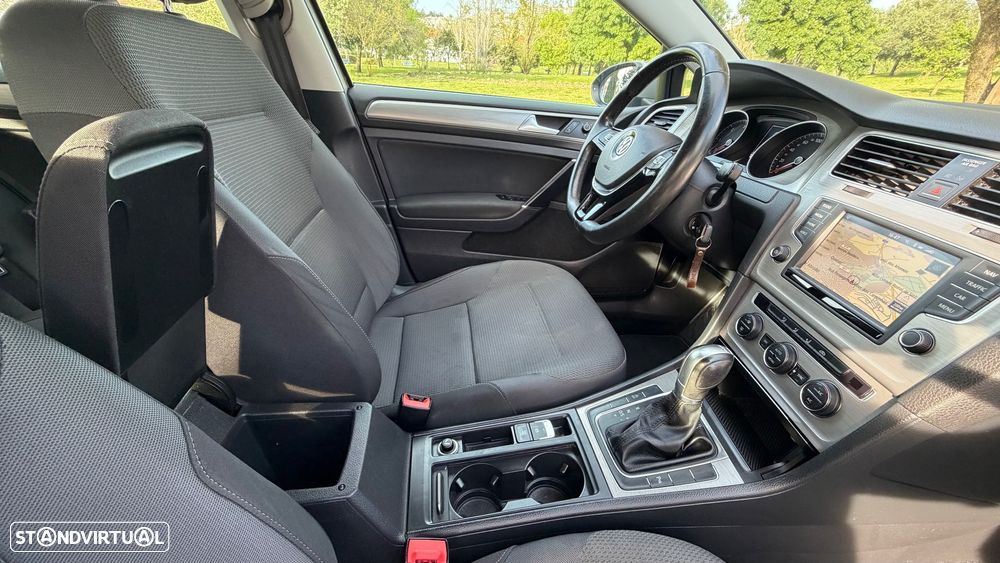 VW Golf 1.6 TDi GPS Edition DSG - 7