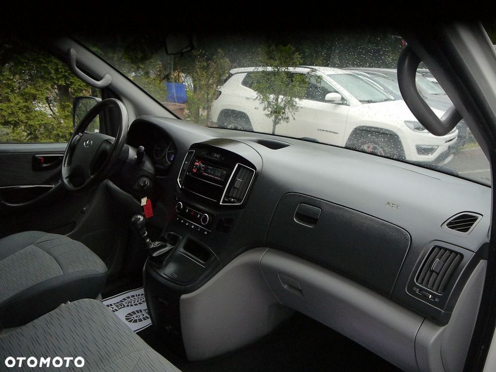 Hyundai H-1 - 20