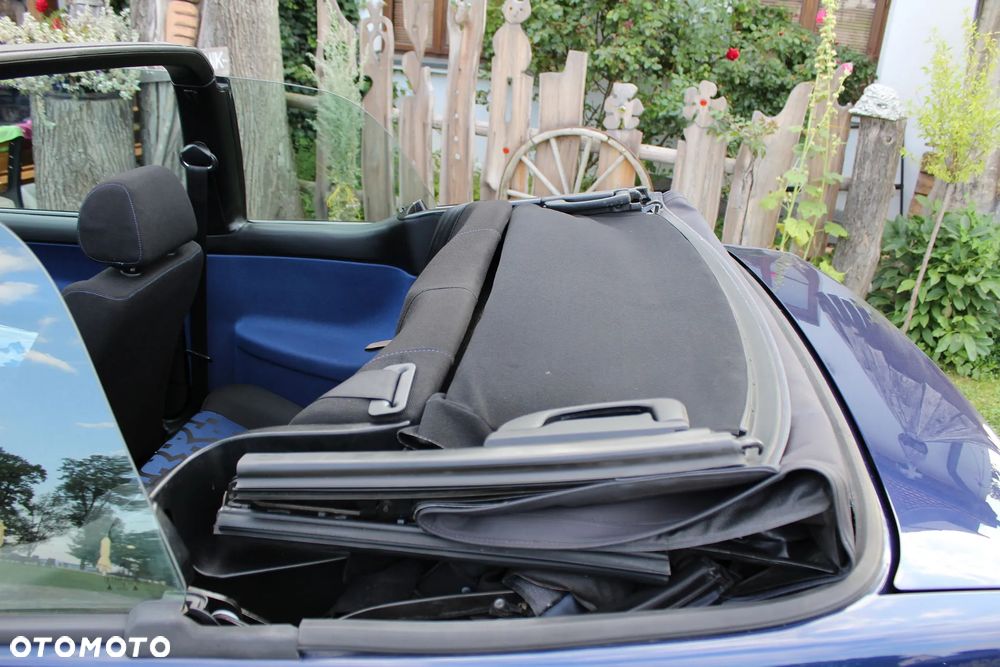 Volkswagen Golf 1.6 - 22