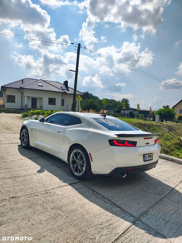 Chevrolet Camaro - 2