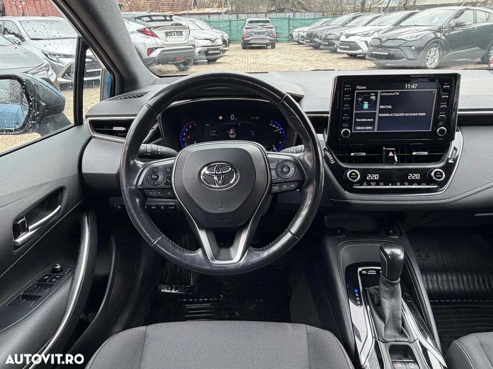 Toyota Corolla 1.8 HSD Business - 14