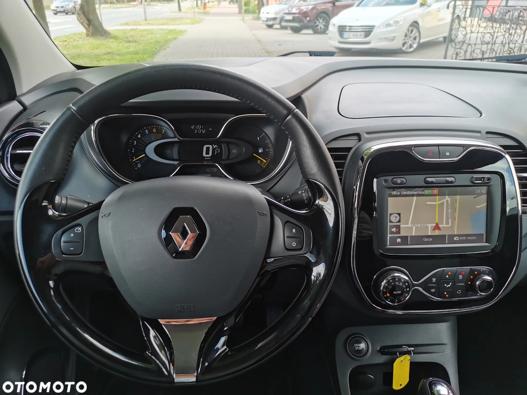 Renault Captur 1.2 TCe Intens EDC - 10