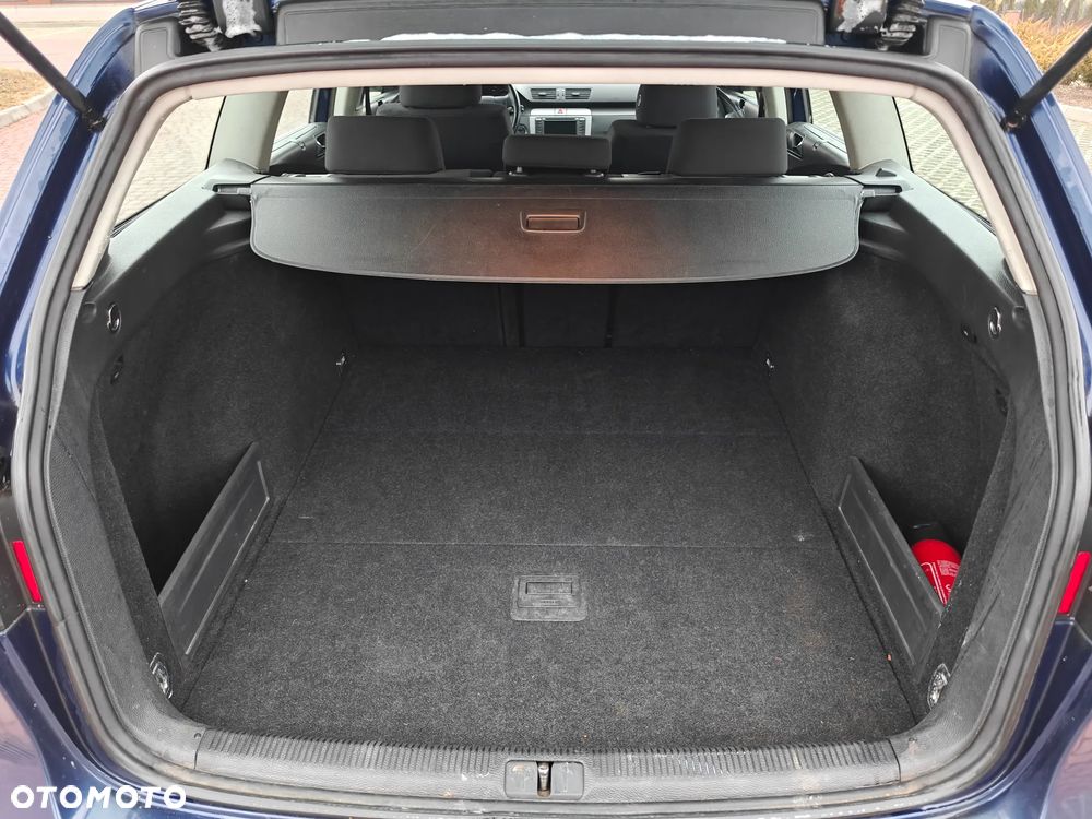 Volkswagen Passat 2.0 TDI DPF Comfortline DSG - 17