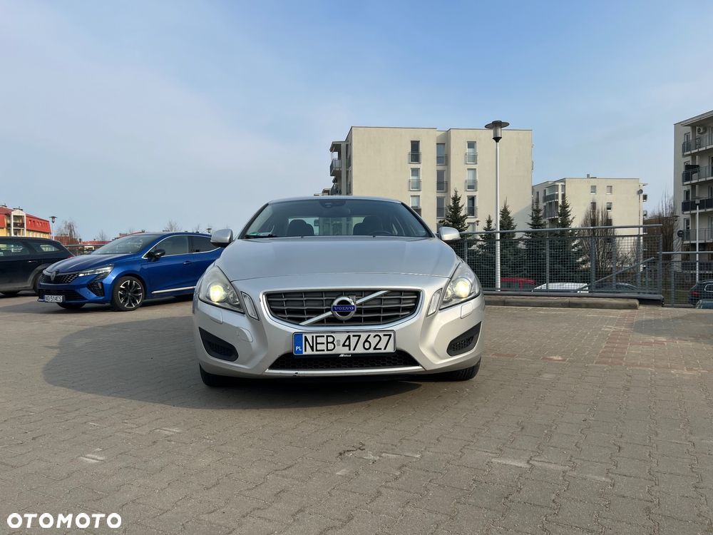 Volvo S60 DRIVe - 8