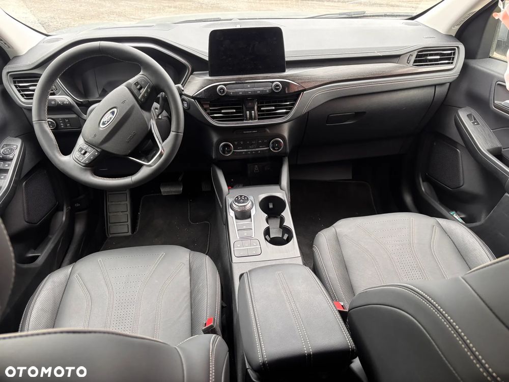 Ford Kuga - 19