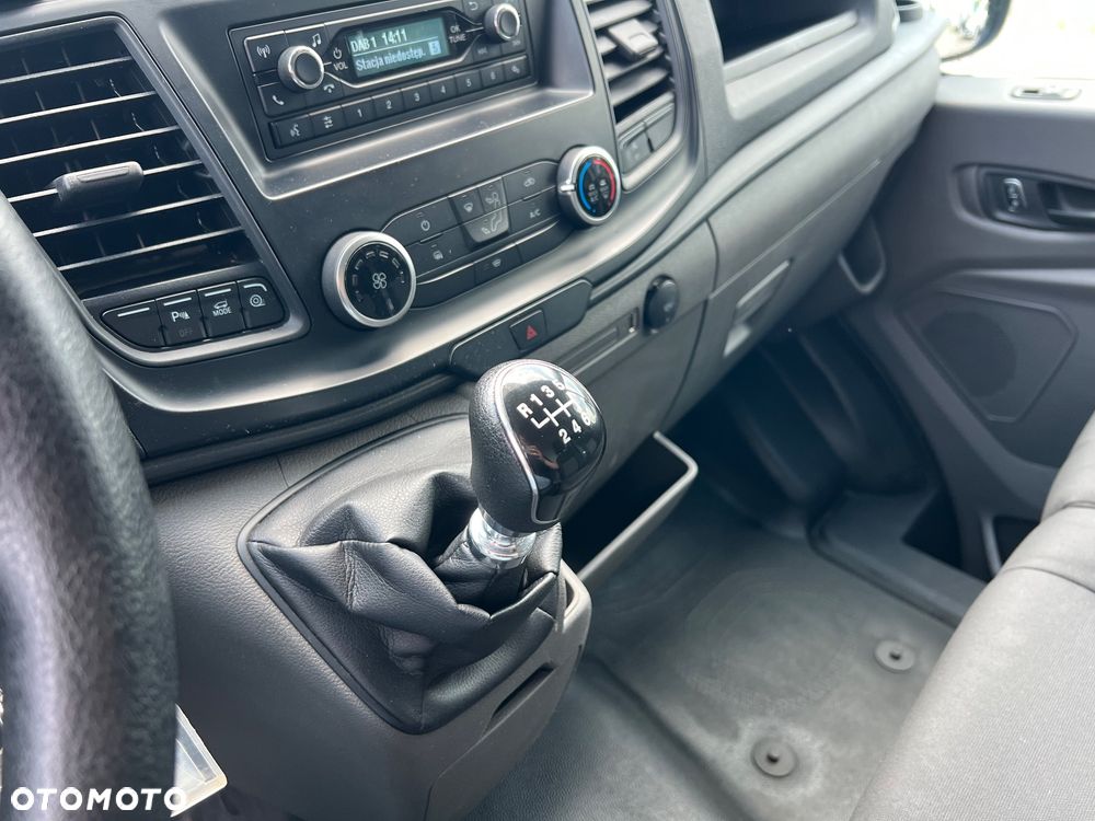 Ford Transit - 30