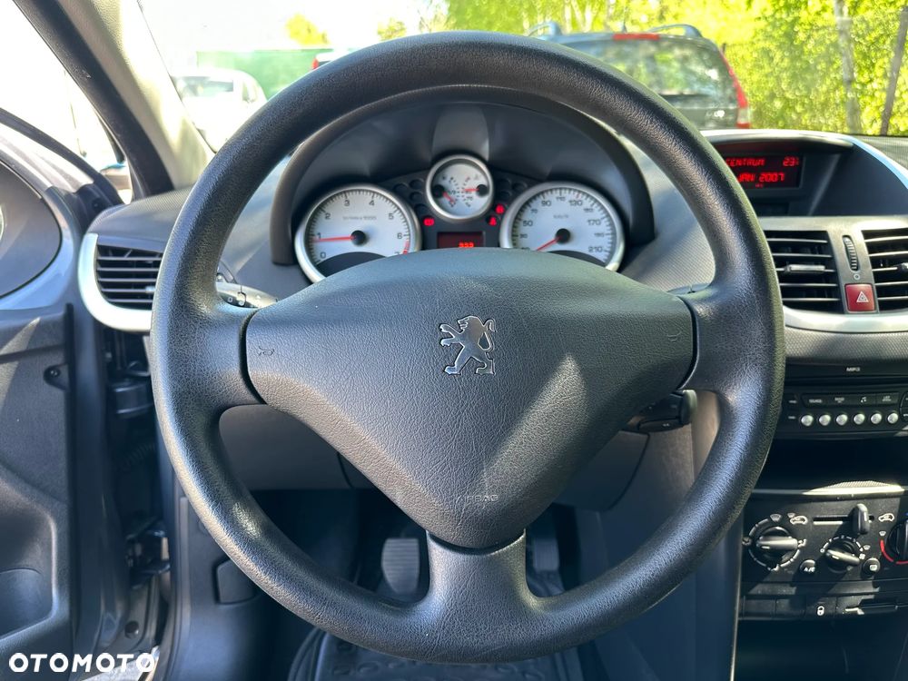Peugeot 207 75 Urban Move - 16