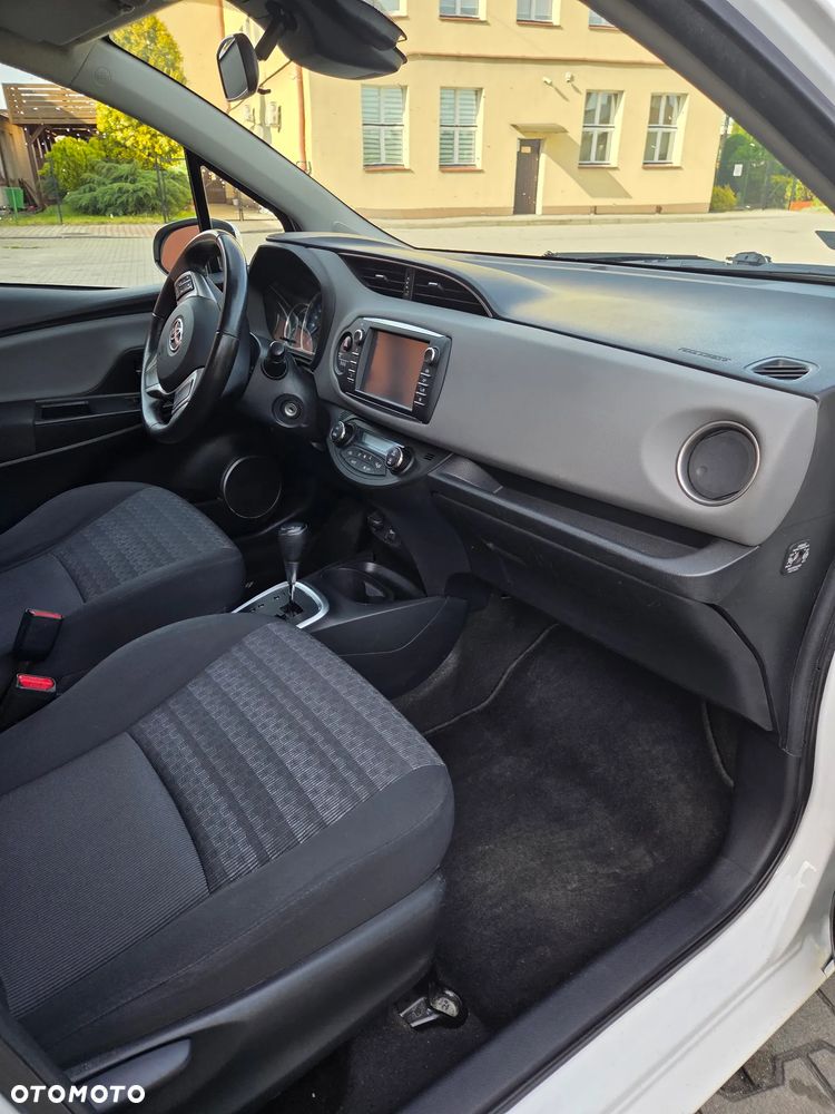 Toyota Yaris 1.5 VVT-i Comfort - 9