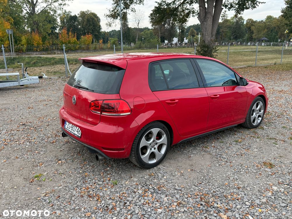 Volkswagen Golf - 7