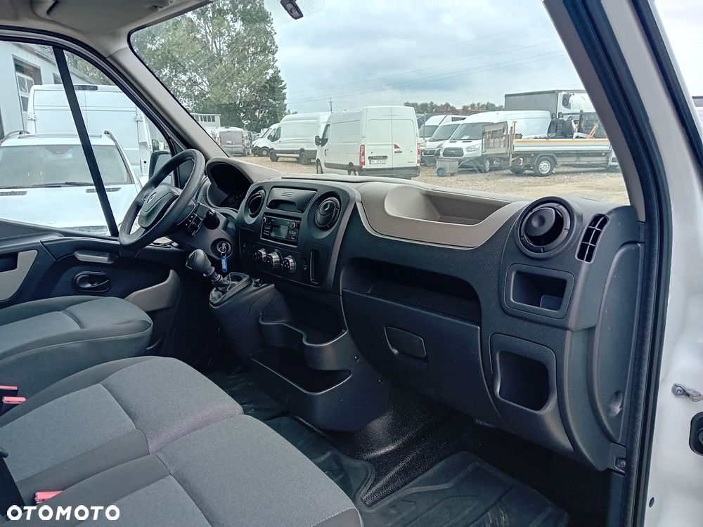 Renault Master - 15