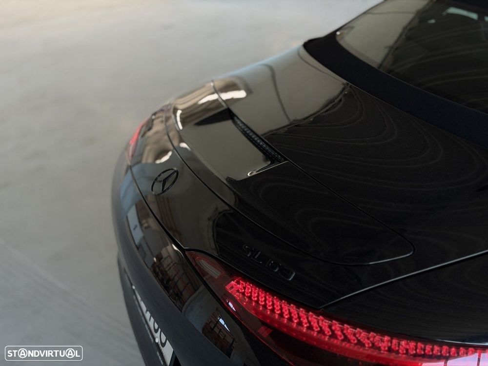 Mercedes-Benz SLS 63 AMG - 15