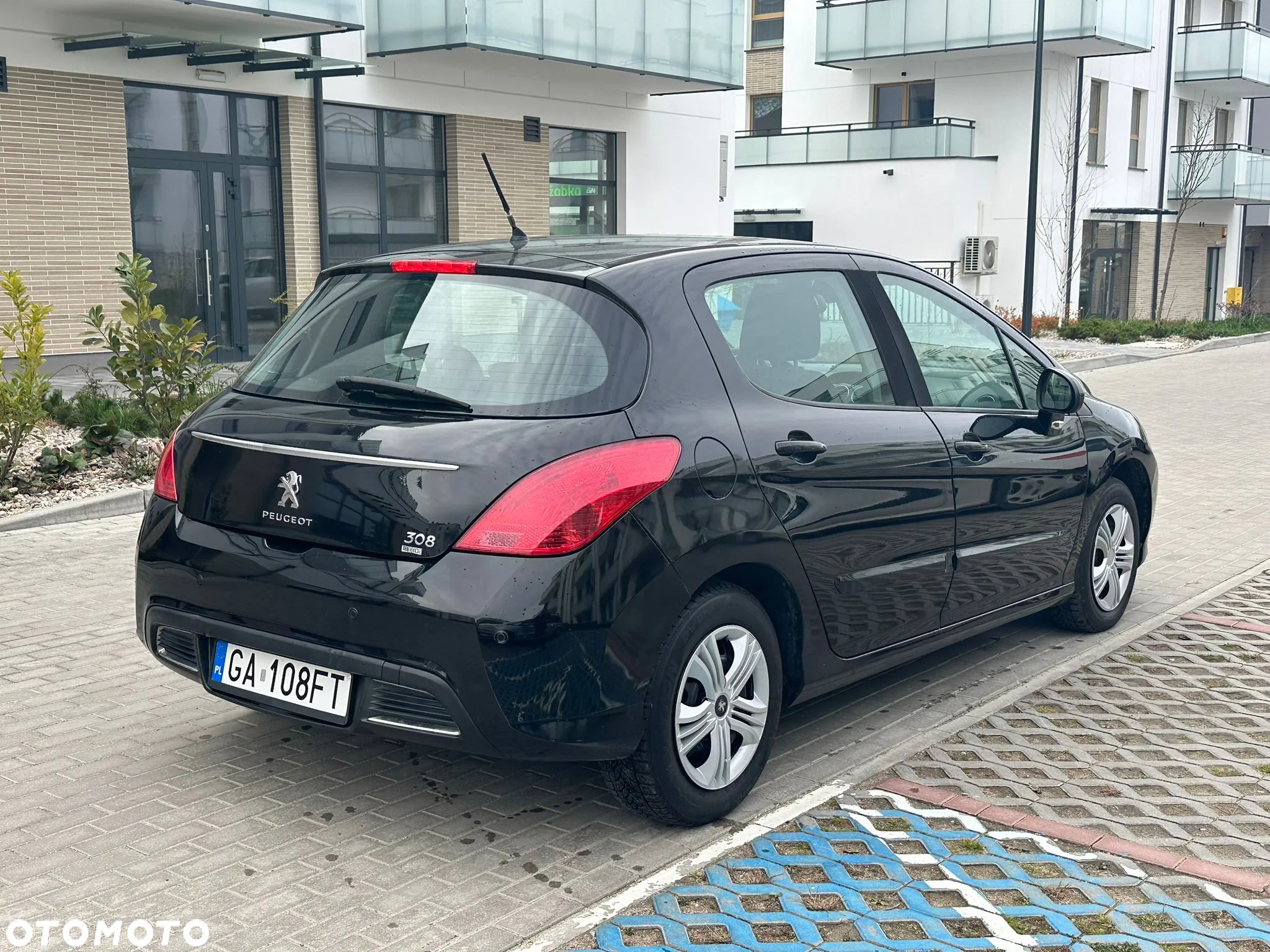 Peugeot 308 1.6 HDi Premium - 6
