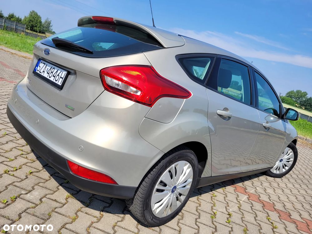 Ford Focus 1.0 EcoBoost Gold X (Trend) - 8