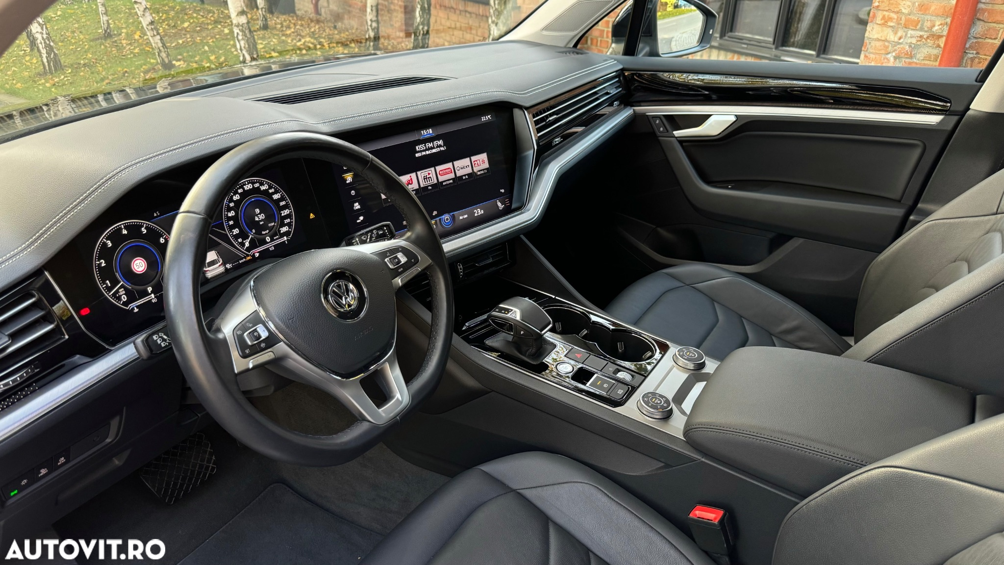 Volkswagen Touareg V6 TSI 4MOTION Elegance - 5