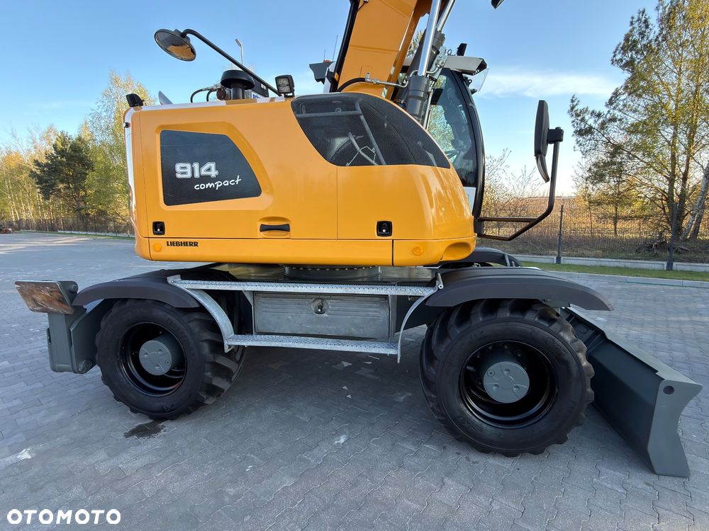 Liebherr A914 compact |rototilt |lapy-plug| - 25