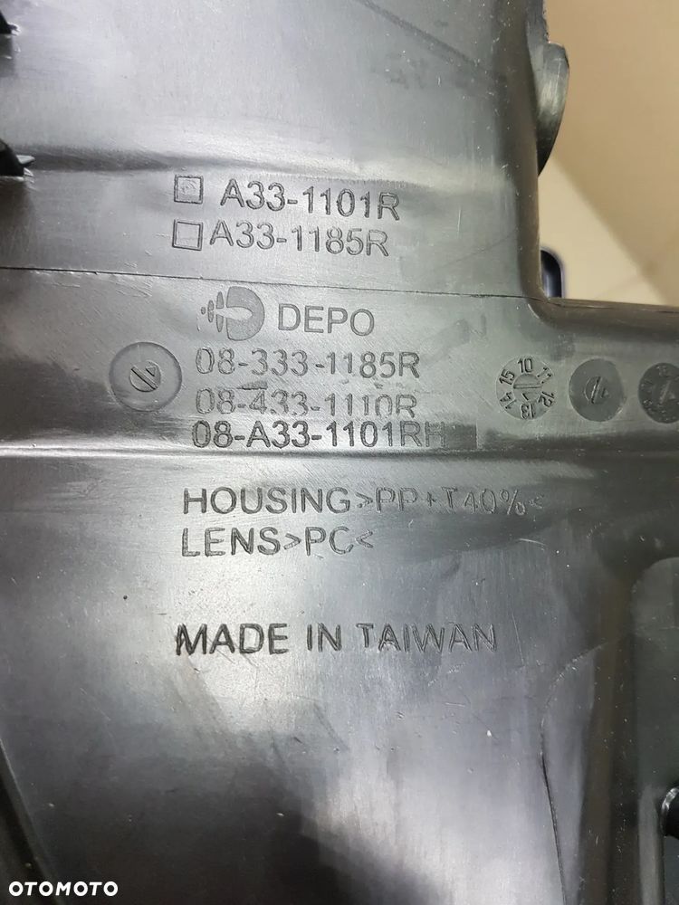 CHRYSLER GRAND VOYAGER TOWN COUNTRY 08-19 LAMPA PRAWA PRZEDNIA PRZOD - 4