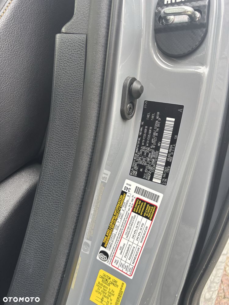 Toyota Sienna - 9