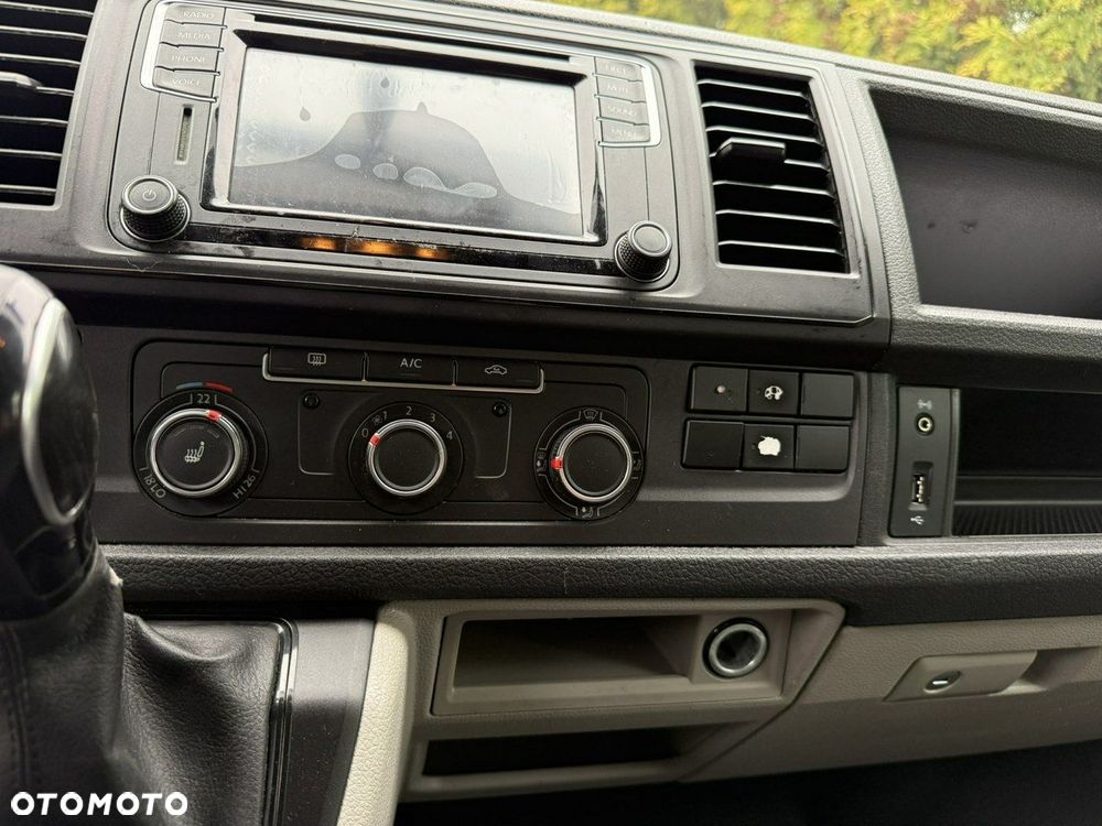 Volkswagen Transporter - 23
