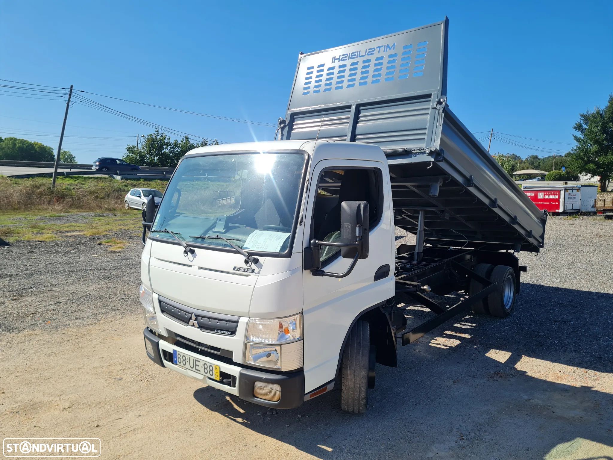 Mitsubishi Canter Fuso 6S15 Tribasculante - 1