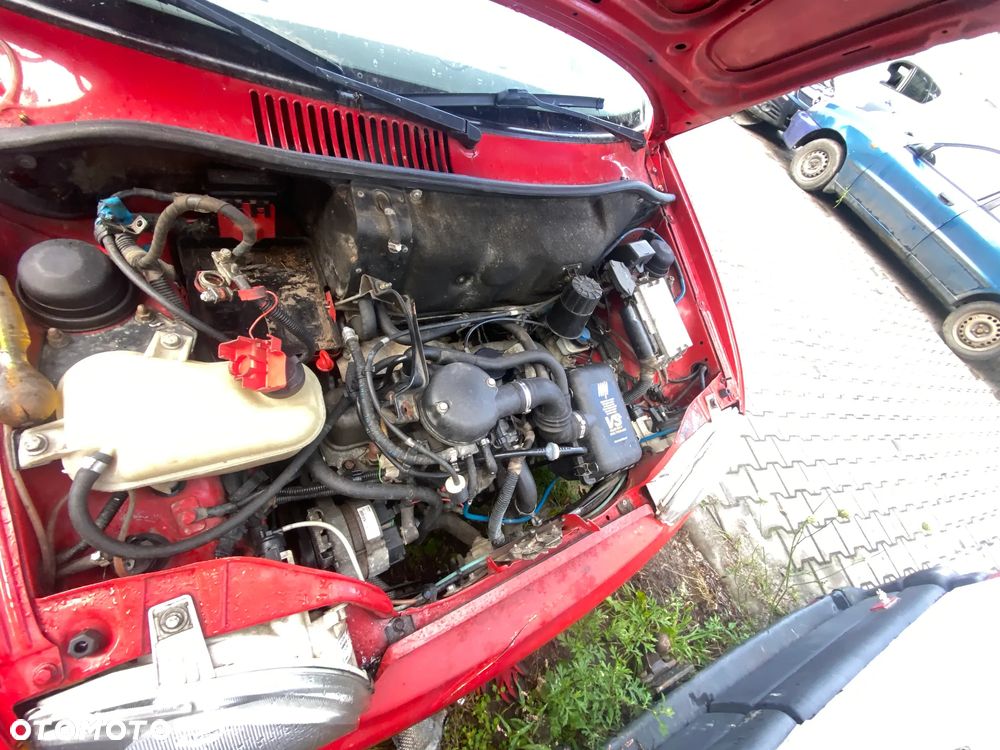 Fiat Seicento na części - 6