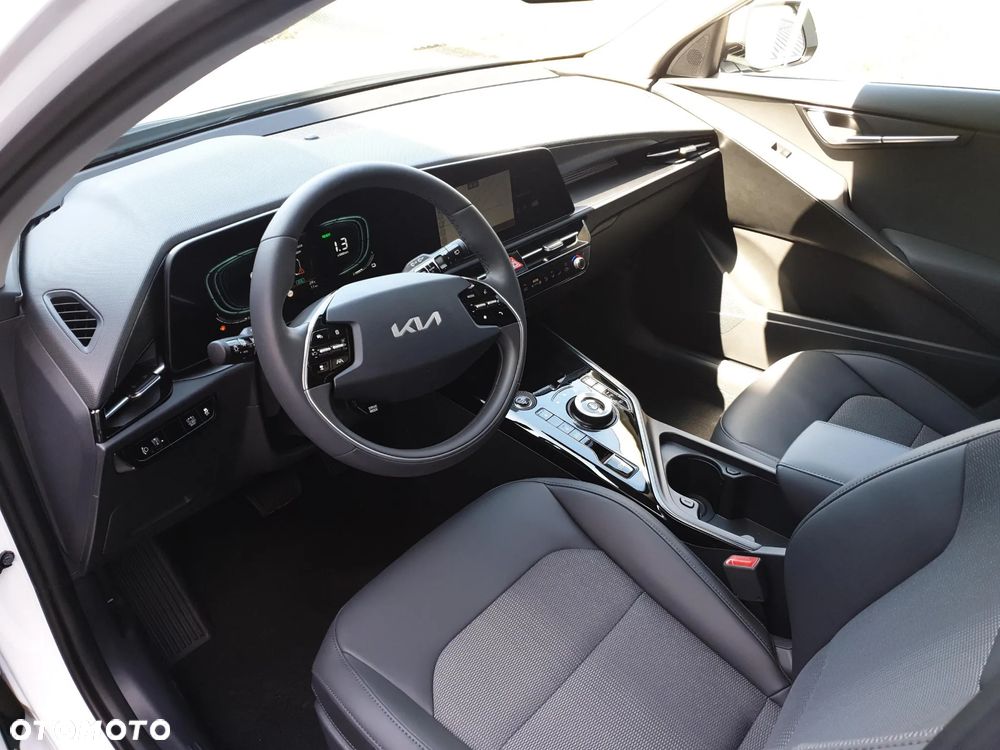 Kia Niro 1.6 GDI Hybrid L - 9