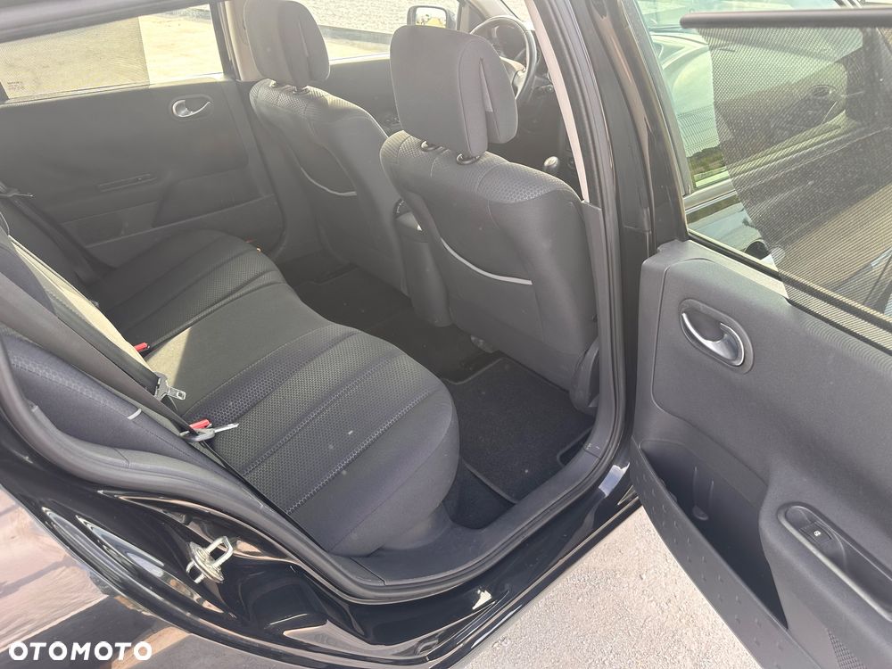 Renault Megane 1.6 Confort Expression - 11