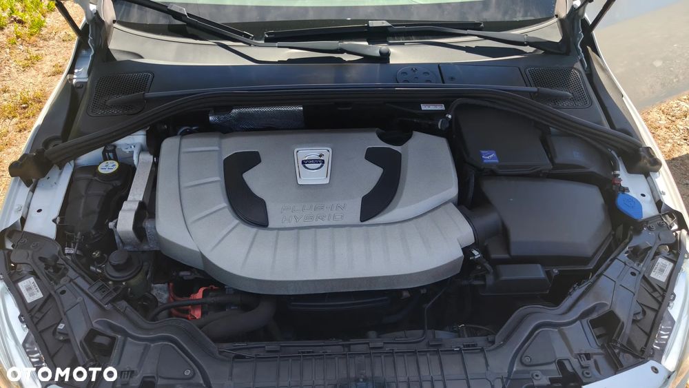 Volvo V60 D5 AWD Geartronic Summum - 16