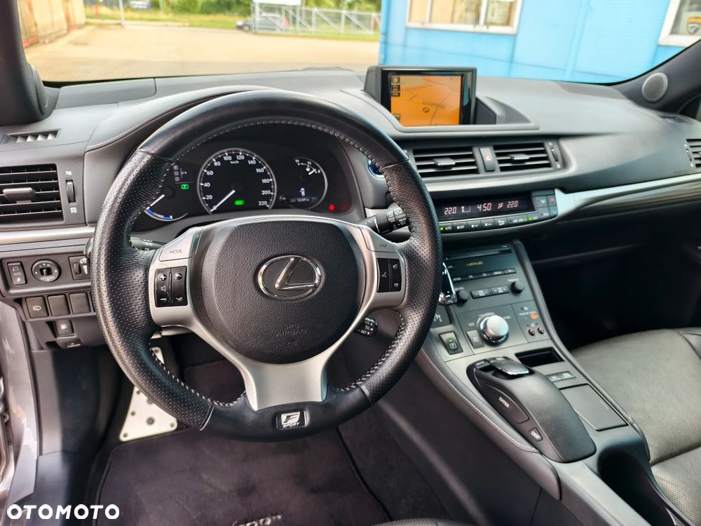 Lexus CT F SPORT - 11