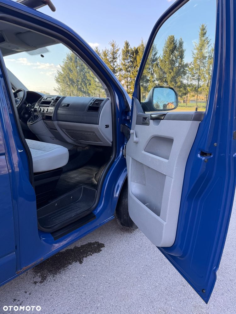 Volkswagen Transporter - 25