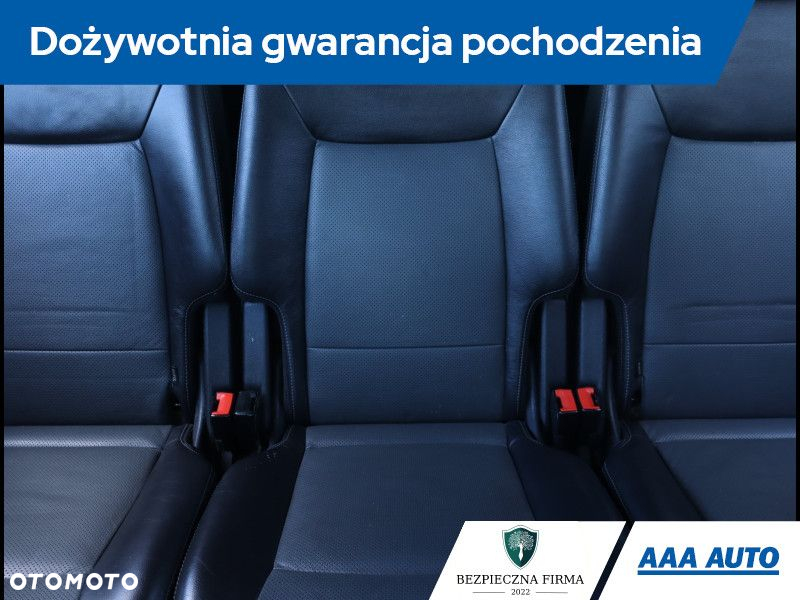 Ford S-Max - 11