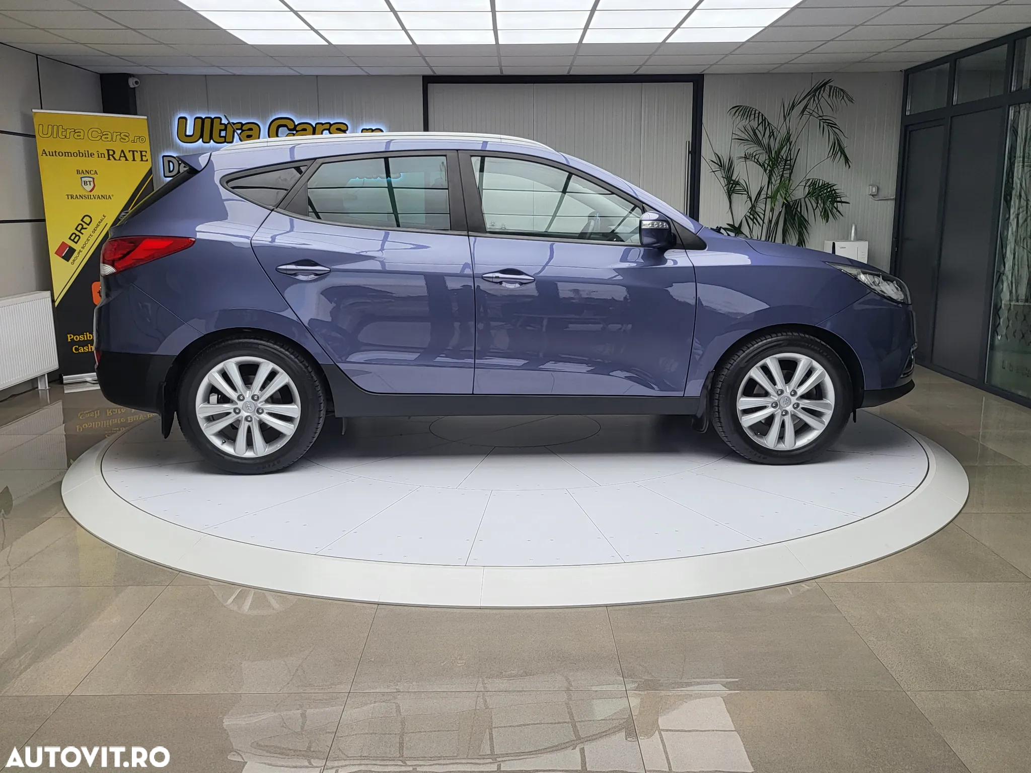 Hyundai ix35 2.0 CRDI 4WD Automatik Premium - 6