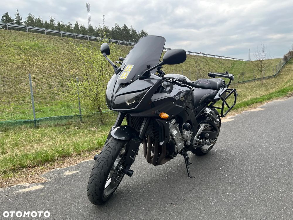Yamaha FZ - 3