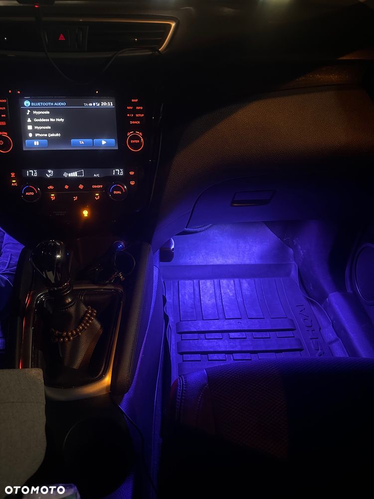 Nissan Qashqai 1.2 DIG-T N-Vision - 35