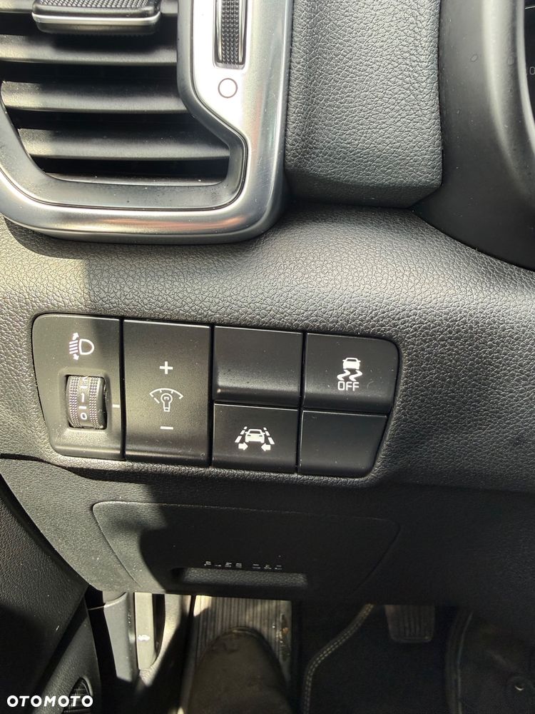 Kia Sportage 1.7 CRDI 2WD Spirit - 16