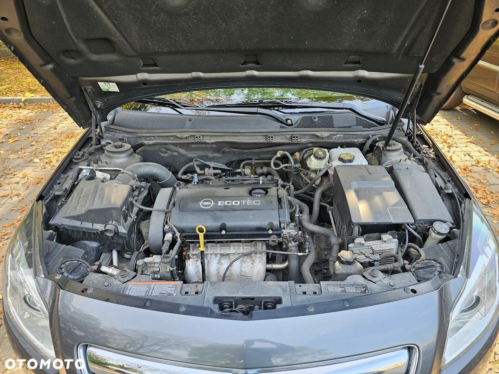 Opel Insignia 1.8 Cosmo - 24